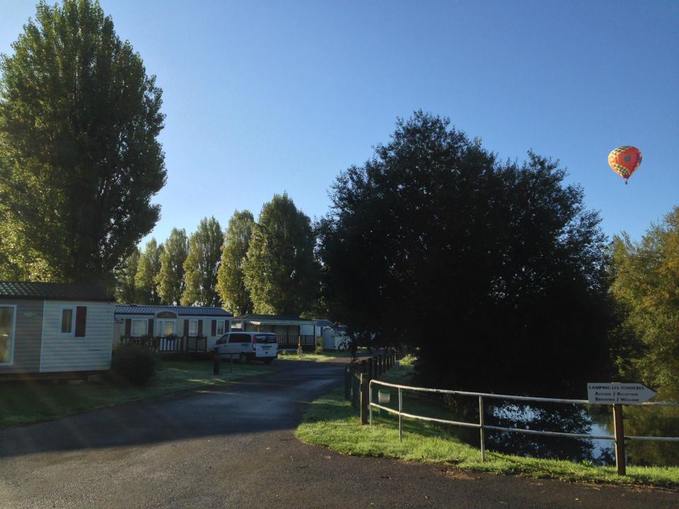 Vakantie naar Camping les Tendières in Dol De Bretagne in Frankrijk