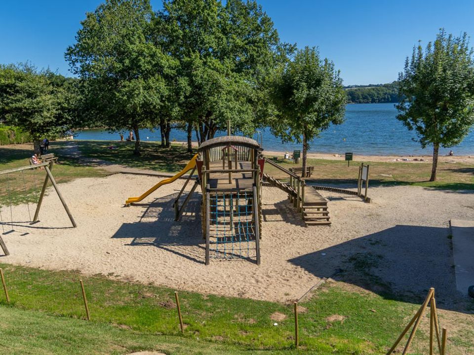 Camping Les Terrasses Du Lac vanaf € € 266,00!