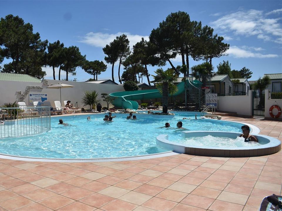 Vakantie naar Camping Les Tulipes in La Faute Sur Mer in Frankrijk