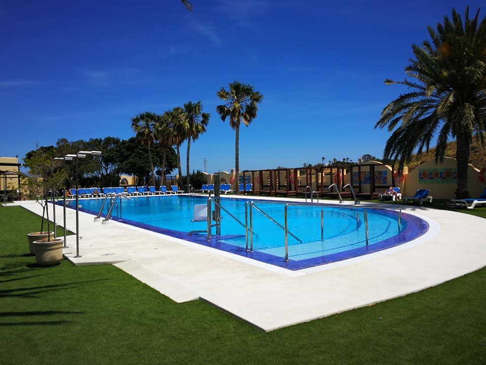 Camping Los Escullos De San José vanaf € € 425,00!