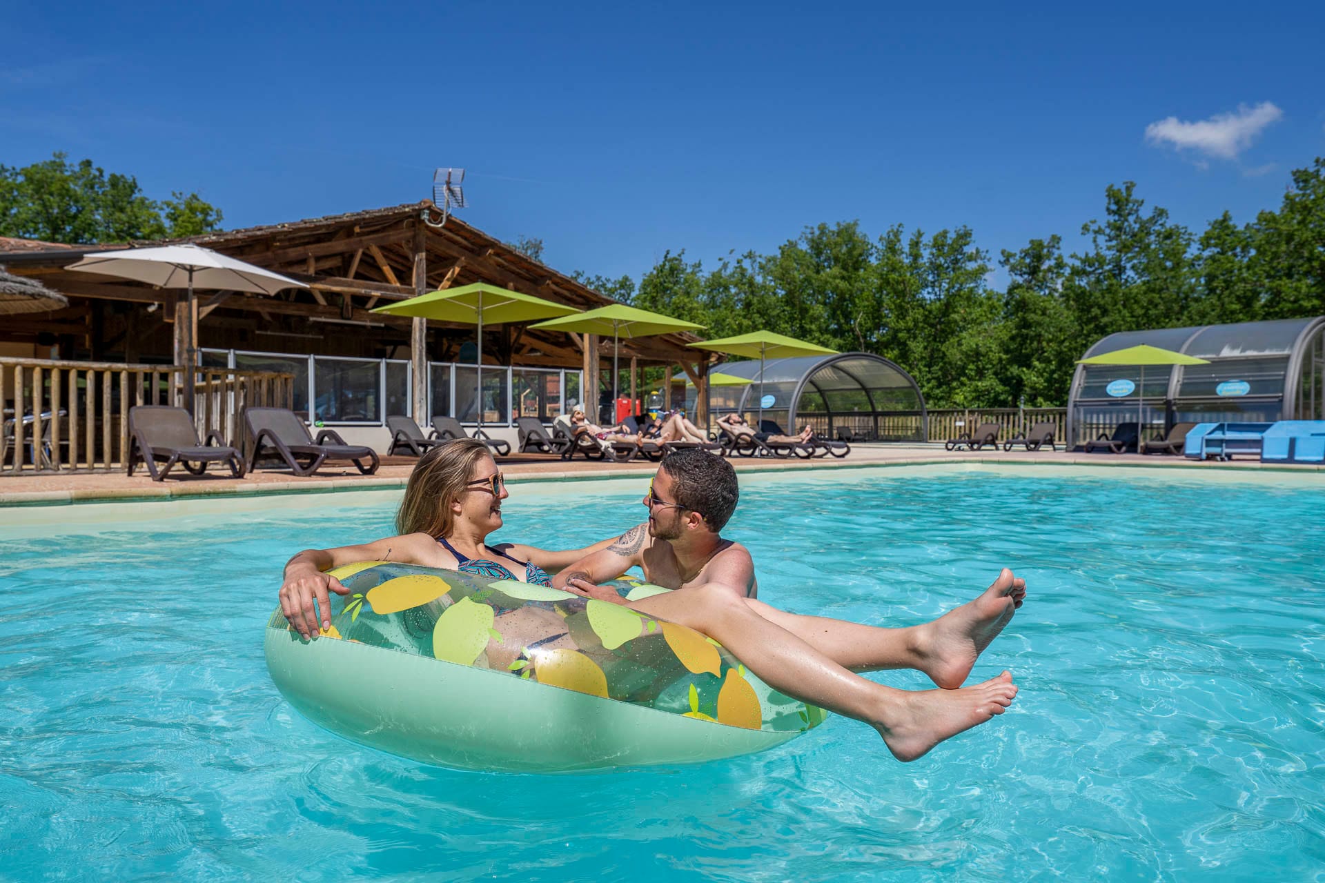 Vakantie naar Camping Lou Castel in Dordogne in Frankrijk