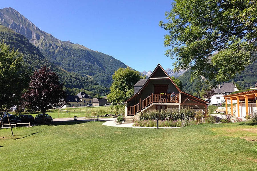 Vakantie naar Camping Mialanne in Hautes Pyrénées in Frankrijk