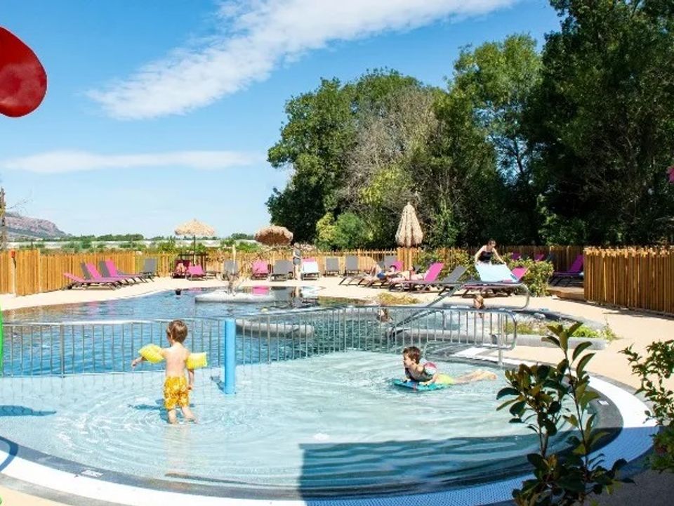 Vakantie naar Camping Moulin des Iscles in Roquebrune Sur Argens in Frankrijk