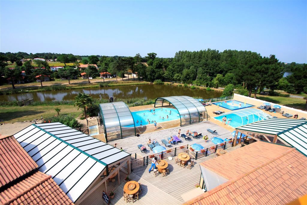 Vakantie naar Camping Paradis La Bretonnière in Saint Julien Des Landes in Frankrijk