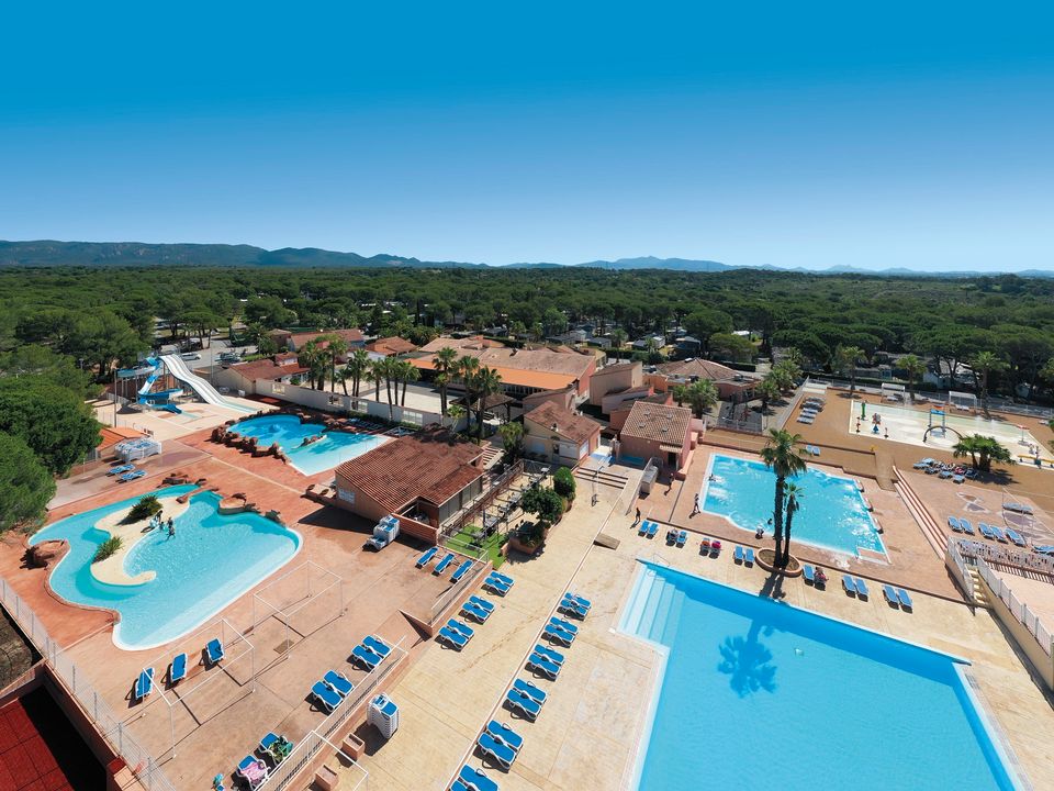 Vakantie naar Camping Parc Saint James Oasis Village in Puget Sur Argens in Frankrijk