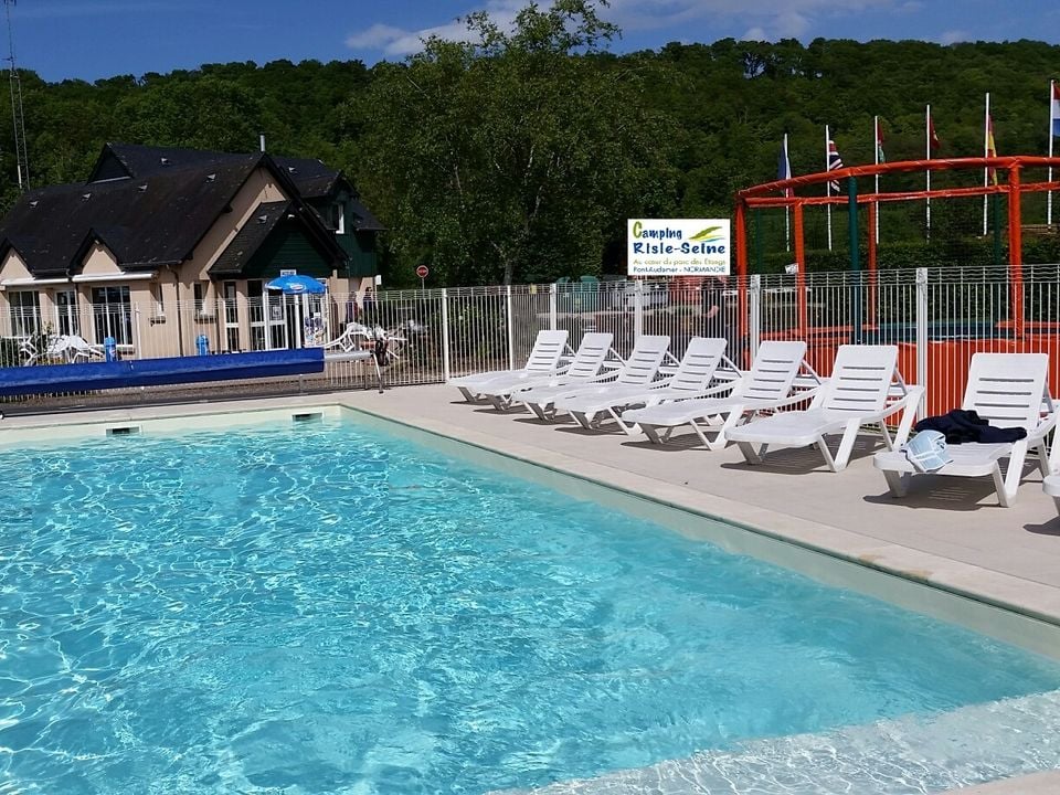 Camping Risle Seine Les Etangs vanaf € € 477,00!