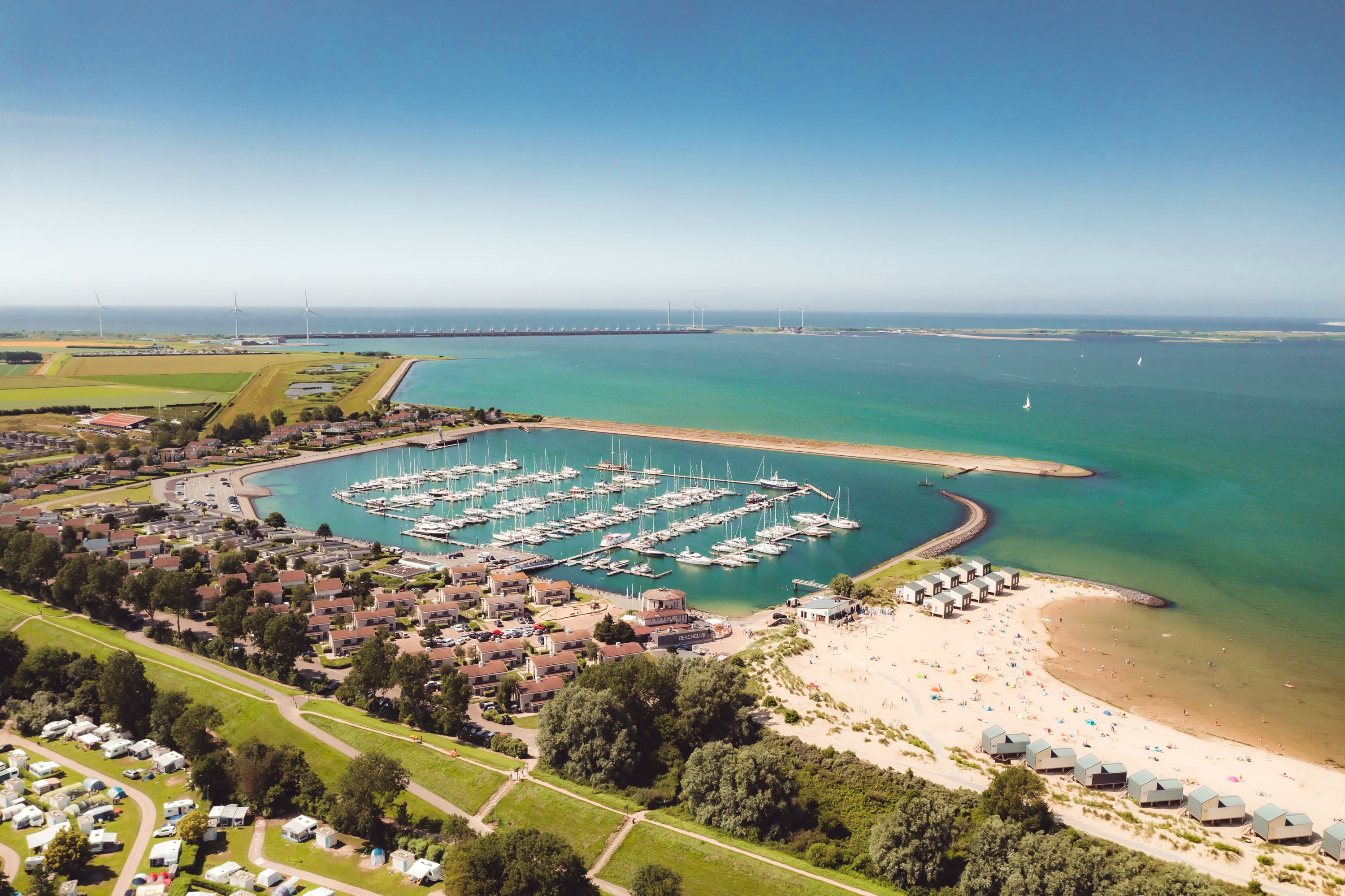 Vakantie naar Camping Roompot Beach Resort in Kamperland in Nederland