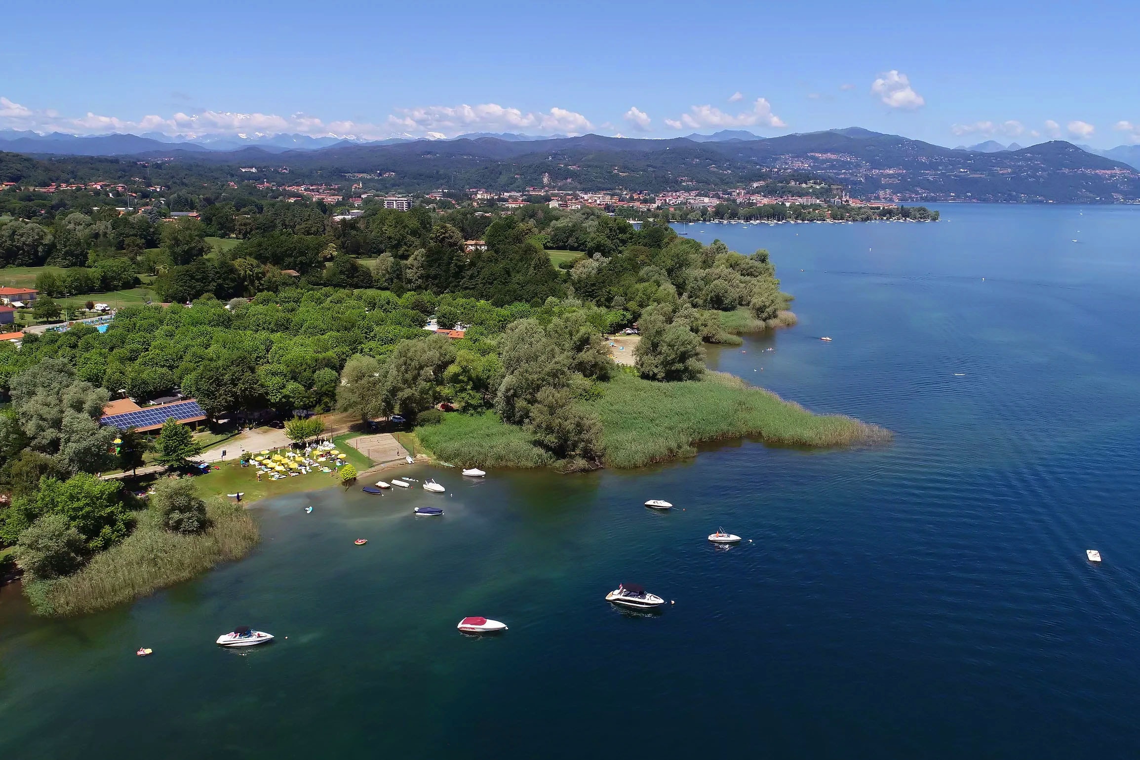 Vakantie naar Camping Röse in Dormelletto in Italië