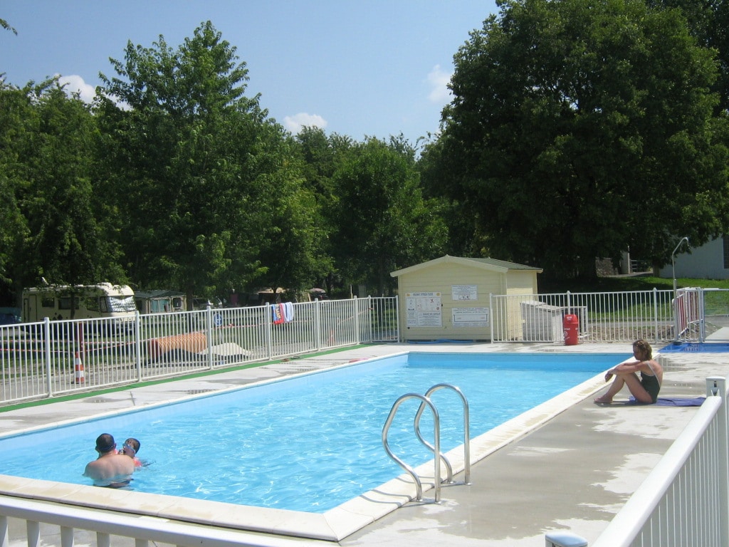 Vakantie naar Camping Saintes Grandes Rives in Charente Maritime in Frankrijk