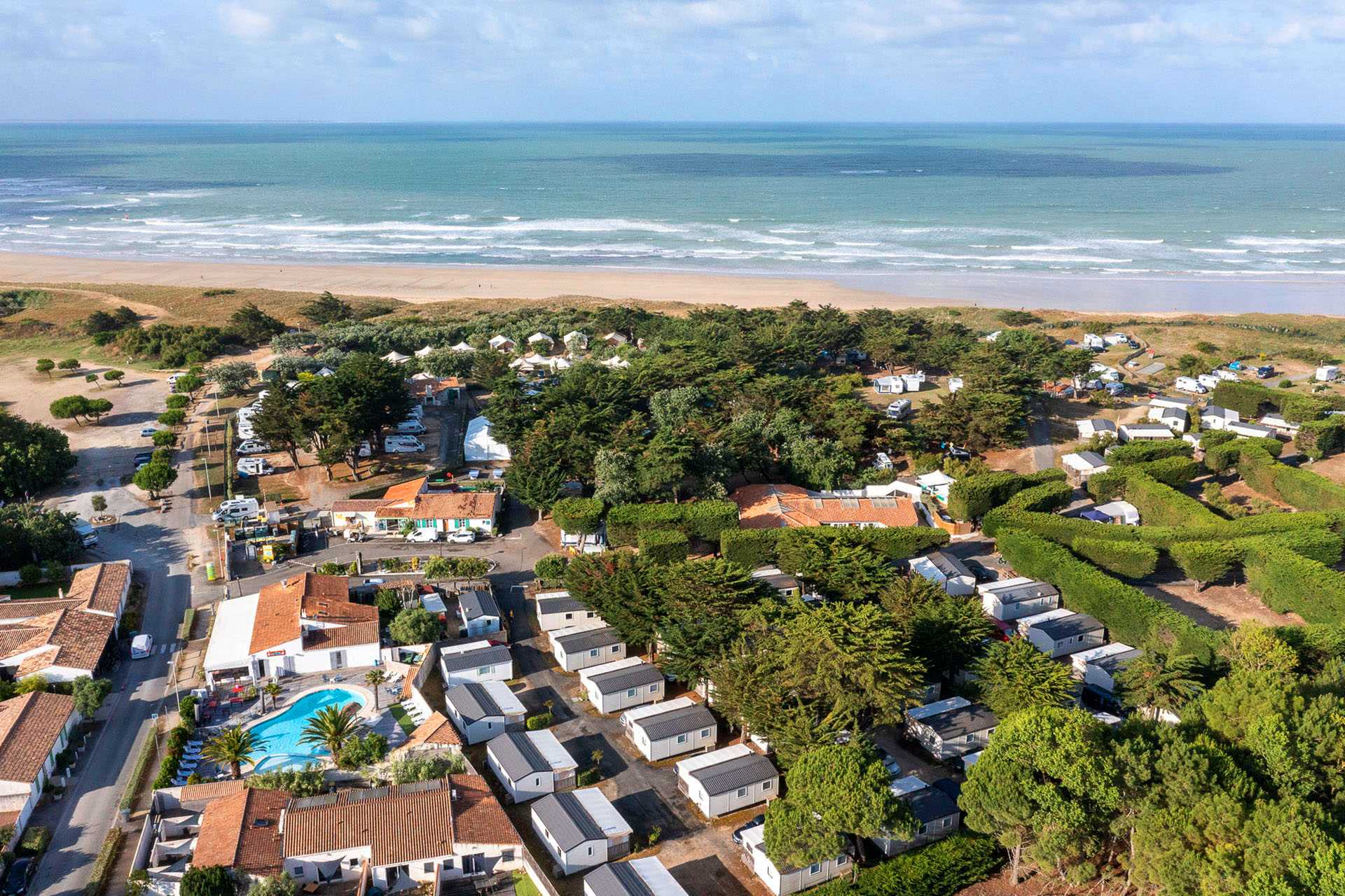 Vakantie naar Camping Sandaya Amis de la Plage in Le Bois Plage En Ré in Frankrijk