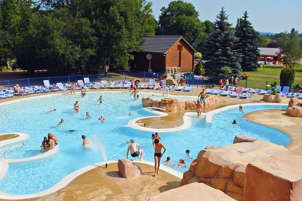 Vakantie naar Camping Sandaya La Ribeyre in Saint Victor La Rivière in Frankrijk