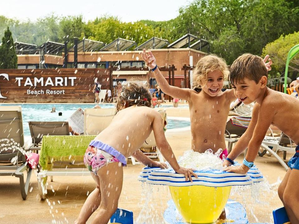 Camping Tamarit Beach Resort vanaf € 436.59,-!