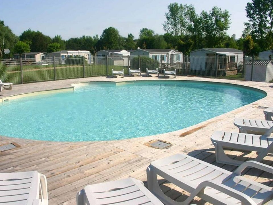 Vakantie naar Camping Val de Boutonne in Saint Jean D Angely in Frankrijk