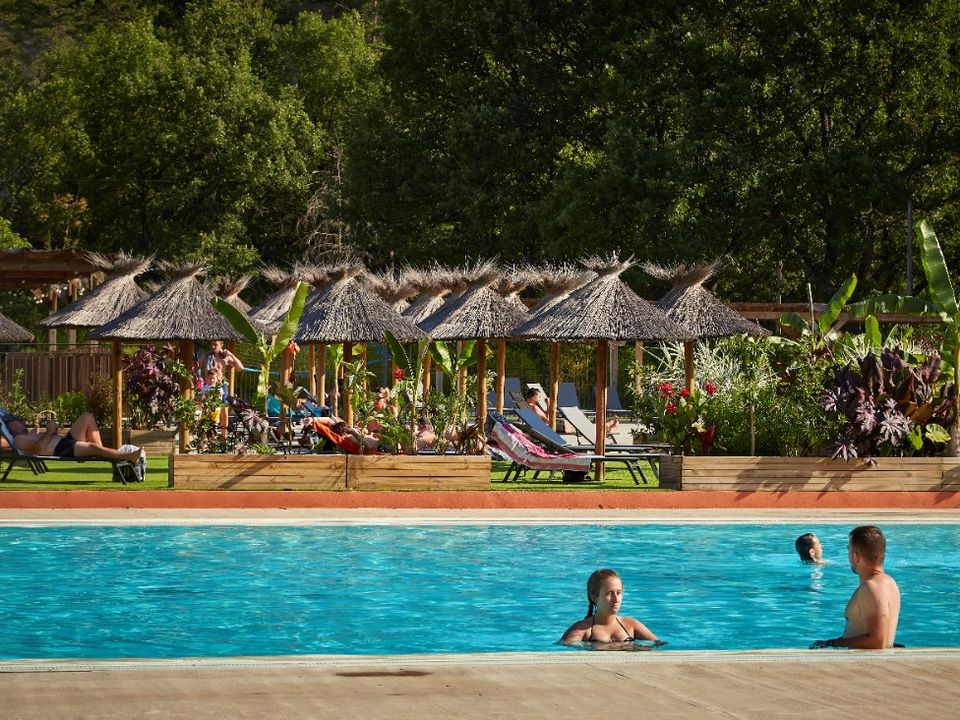 Vakantie naar Camping Verdon Parc in Greoux Les Bains 1 in Frankrijk