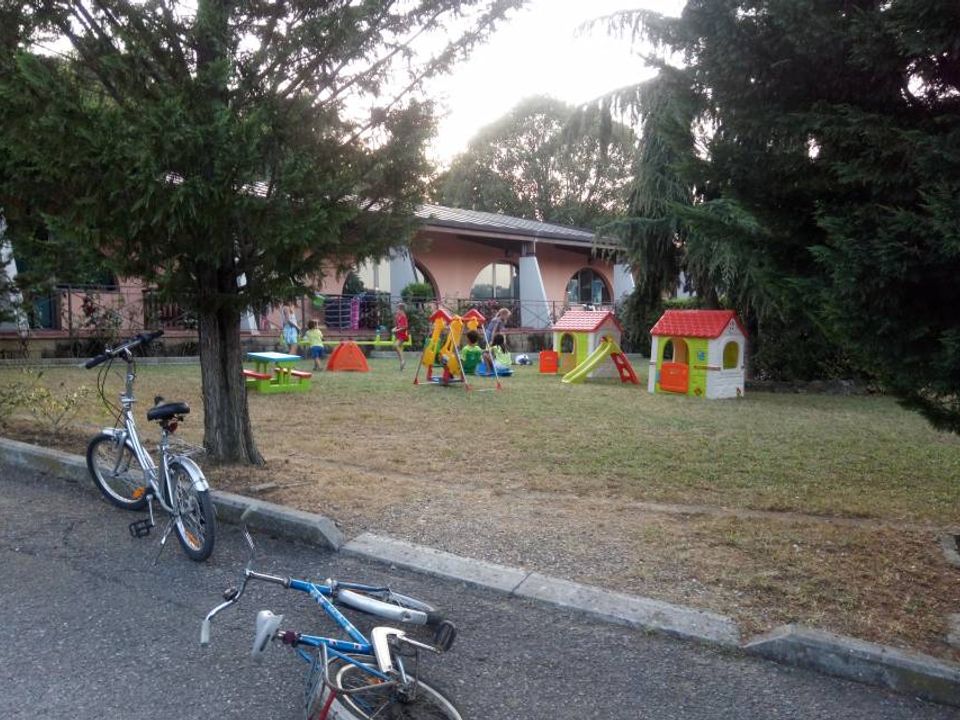 CAMPING VILLAGE IL POGGETTO vanaf € 210,-!