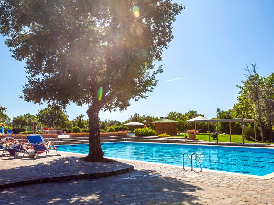 Camping&Village Montescudaio vanaf € 294,-'!