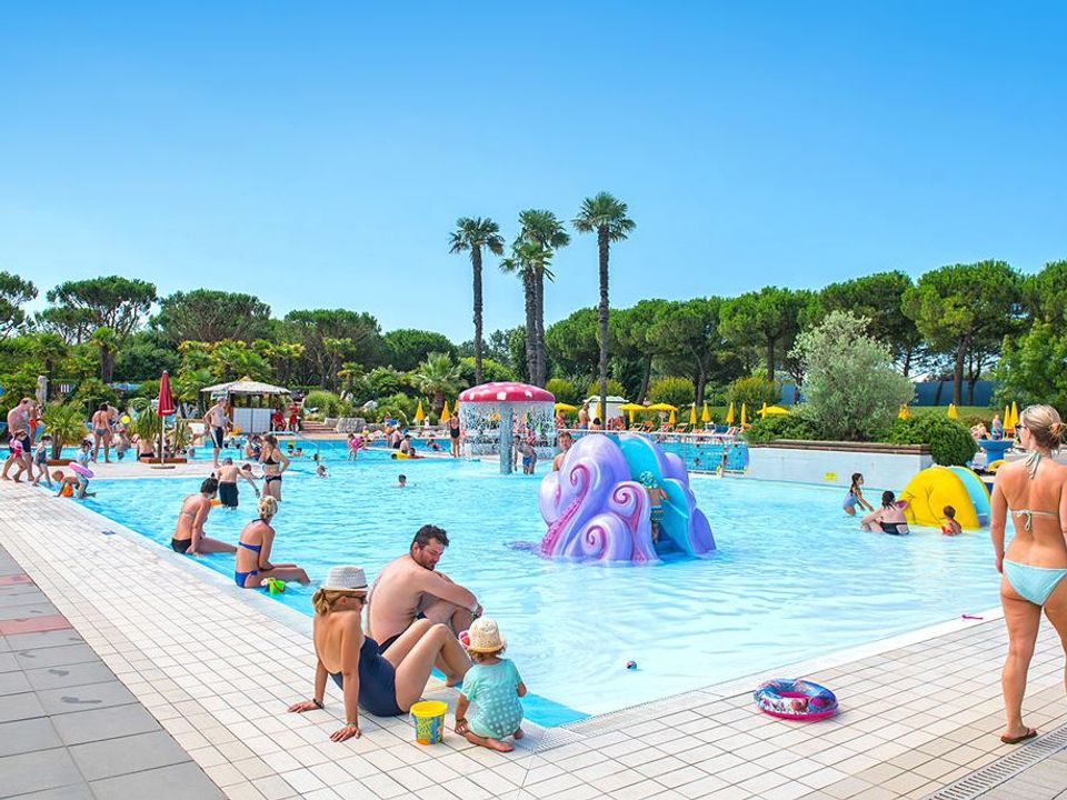 Vakantie naar Camping Village Portofelice in Caorle in Italië