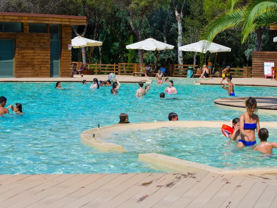 Campo Dei Fiori Camping&Bungalows vanaf € € 350,00!