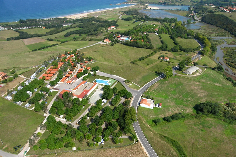 Vakantie naar Caravaning Oyambre in Cantabrië in Spanje