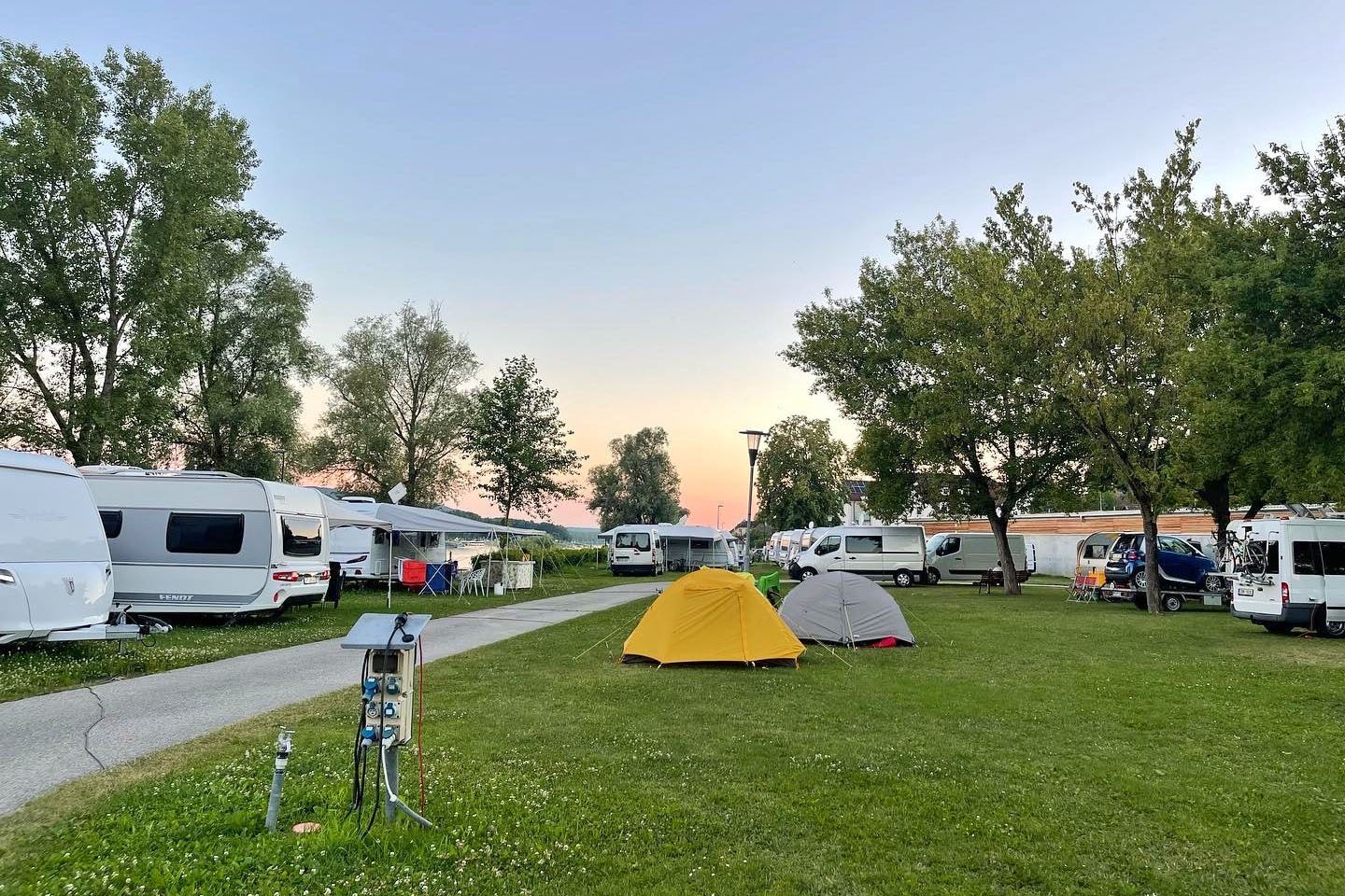 Vakantie naar Donau Camping Emmersdorf in Neder Oostenrijk in Oostenrijk