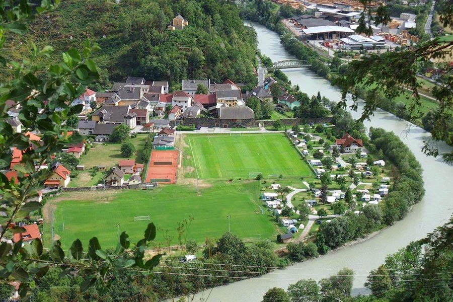 Vakantie naar Drau Camping Sachsenburg in Karinthië in Oostenrijk