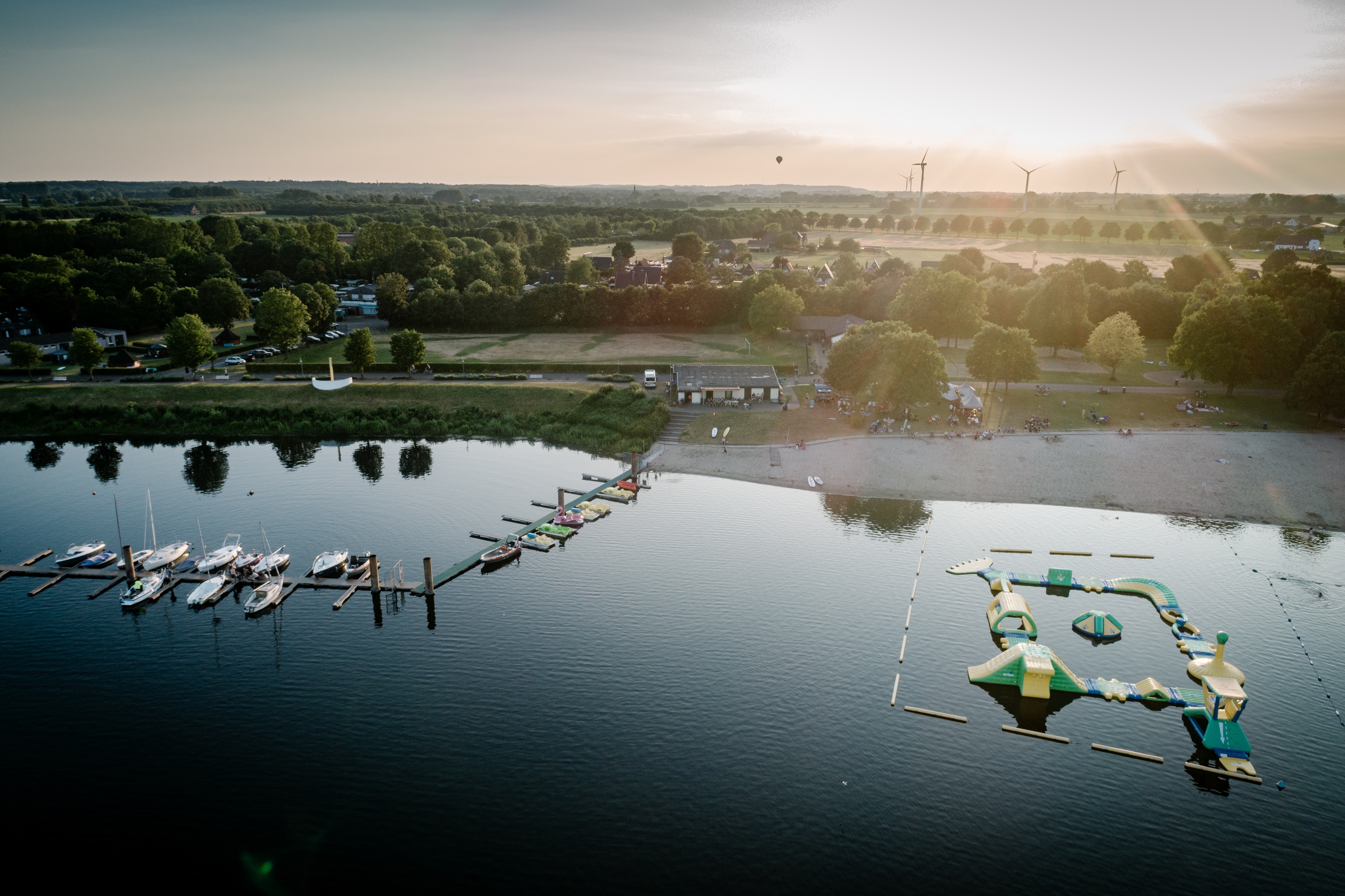 Vakantie naar Ferien  und Camping Park Wisseler See in Noordrijn Westfalen in Duitsland