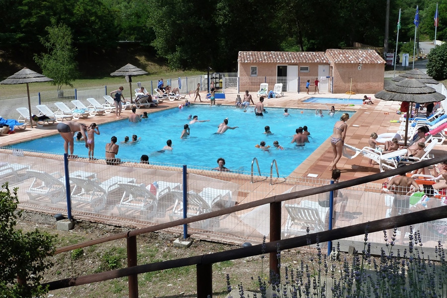 Vakantie naar Flower Camping La Rivière in Alpes De Haute Provence in Frankrijk