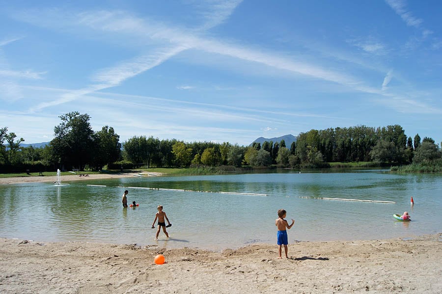 Vakantie naar Flower Camping Le Lac du Marandan in Isère in Frankrijk