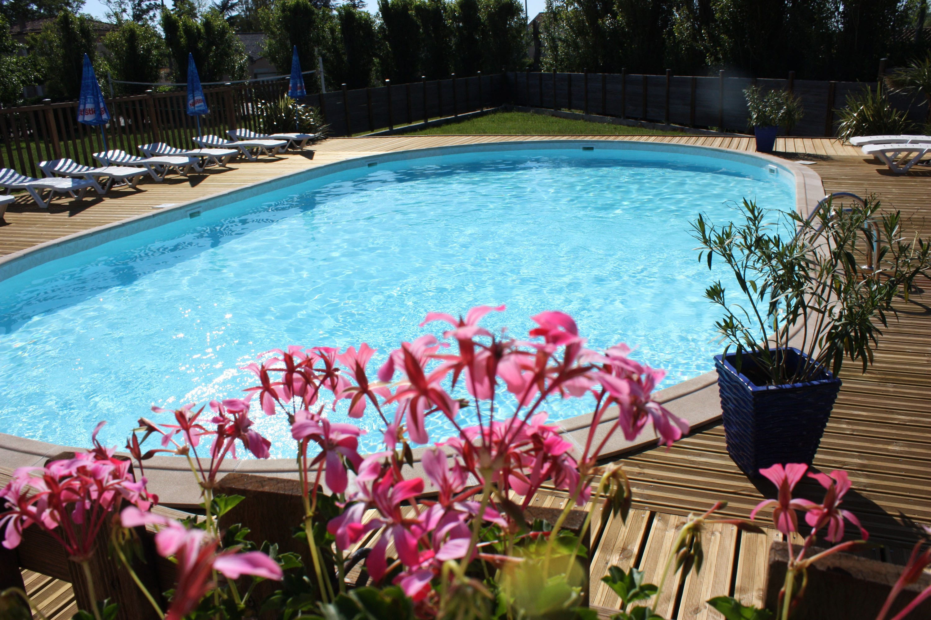 Flower Camping St. Martin vanaf € € 125,50,-!