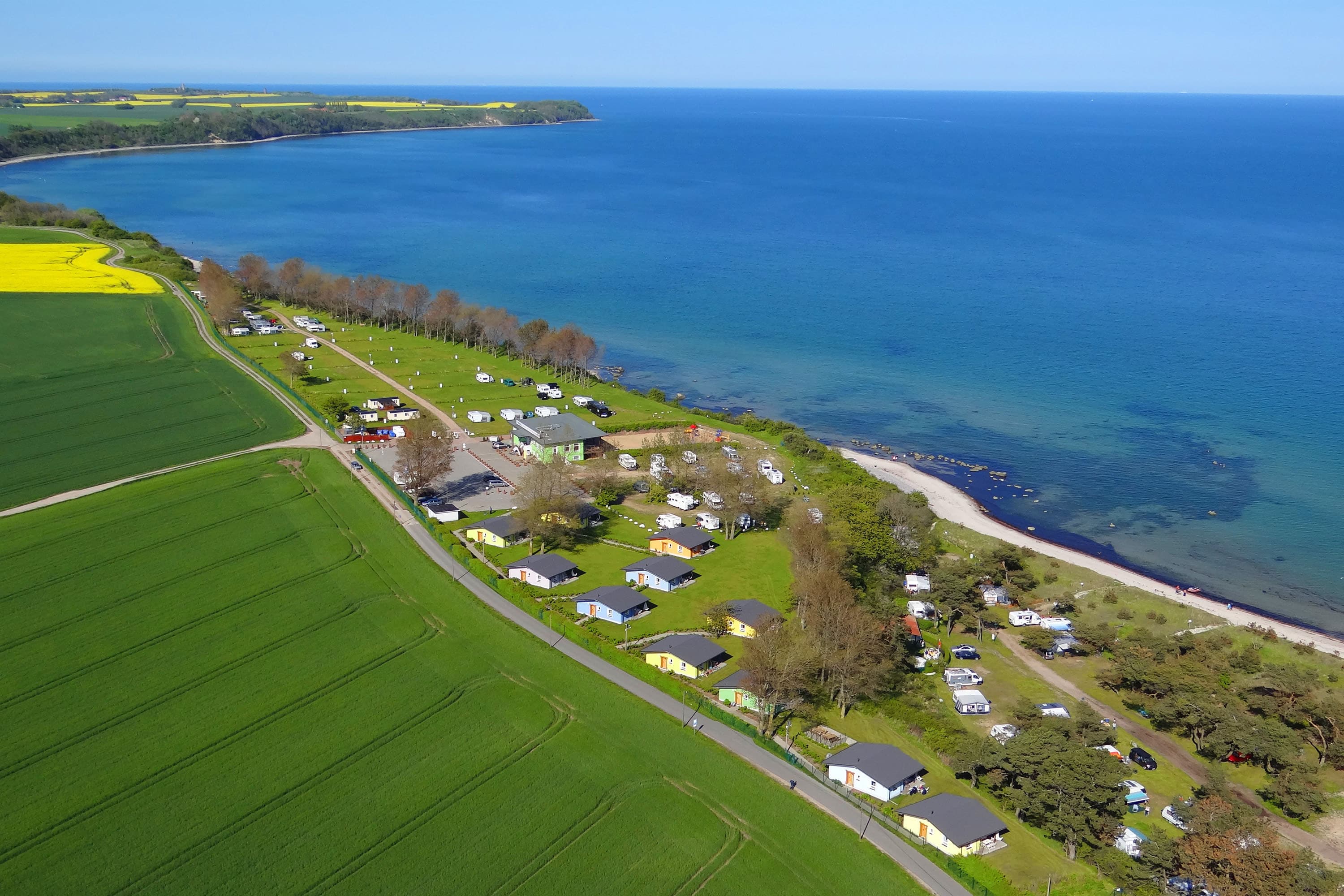 Vakantie naar Knaus Camping  und Ferienhauspark Rügen in Altenkirchen in Duitsland