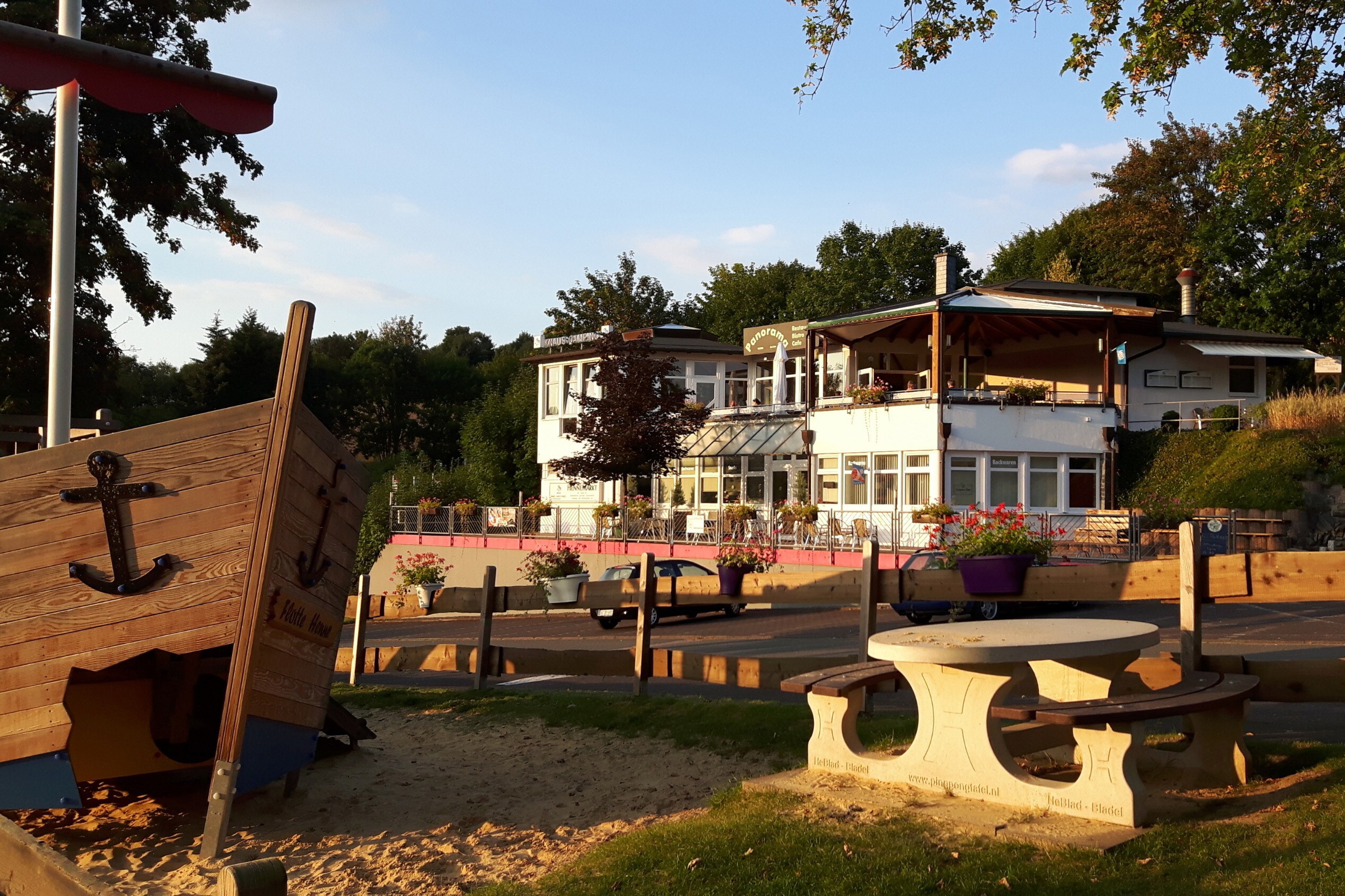 Knaus Campingpark Hennesee vanaf € 148,-!