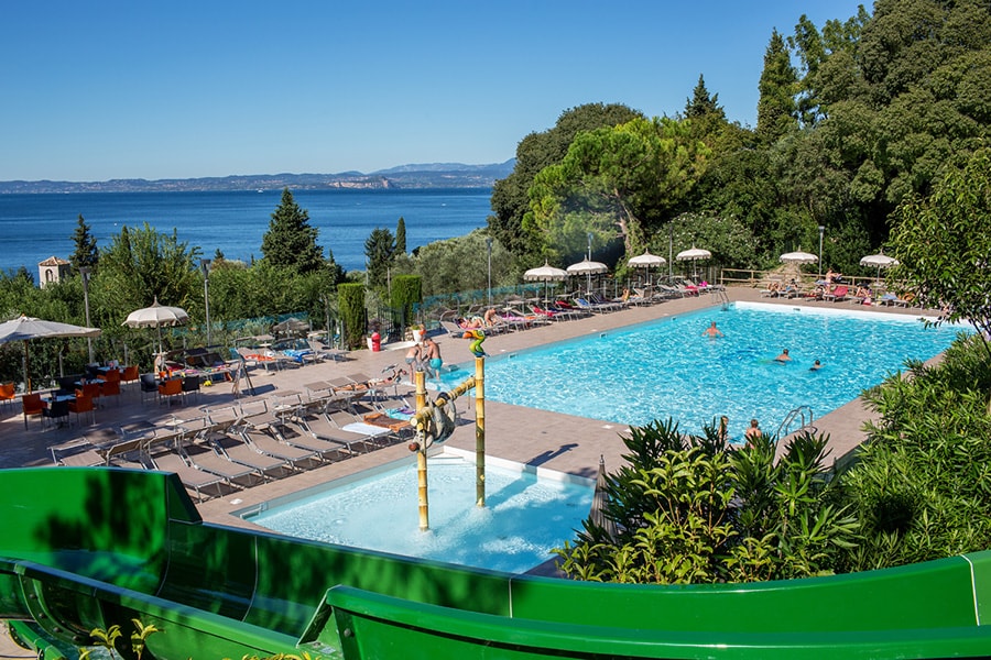 Vakantie naar La Rocca Camping Village in Verona in Italië