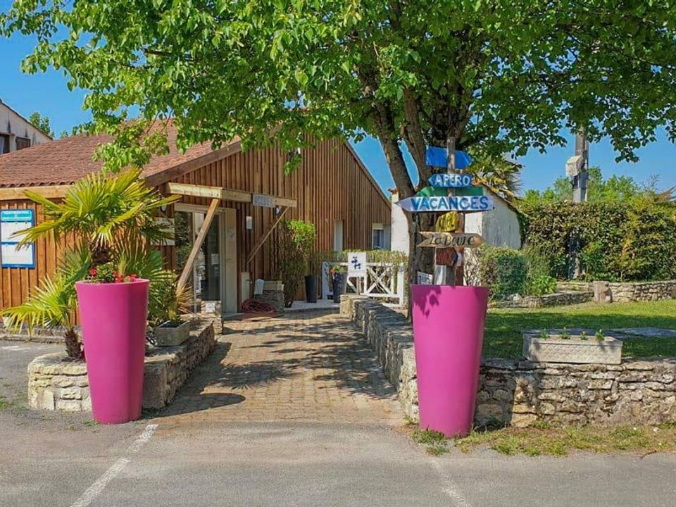 Le Fief Melin     Camping Sites Et Paysages vanaf € 210,-!