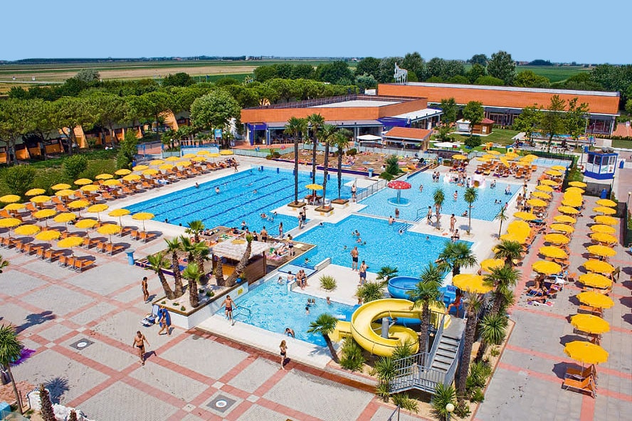 Vakantie naar Portofelice Camping Village in Eraclea Mare in Italië