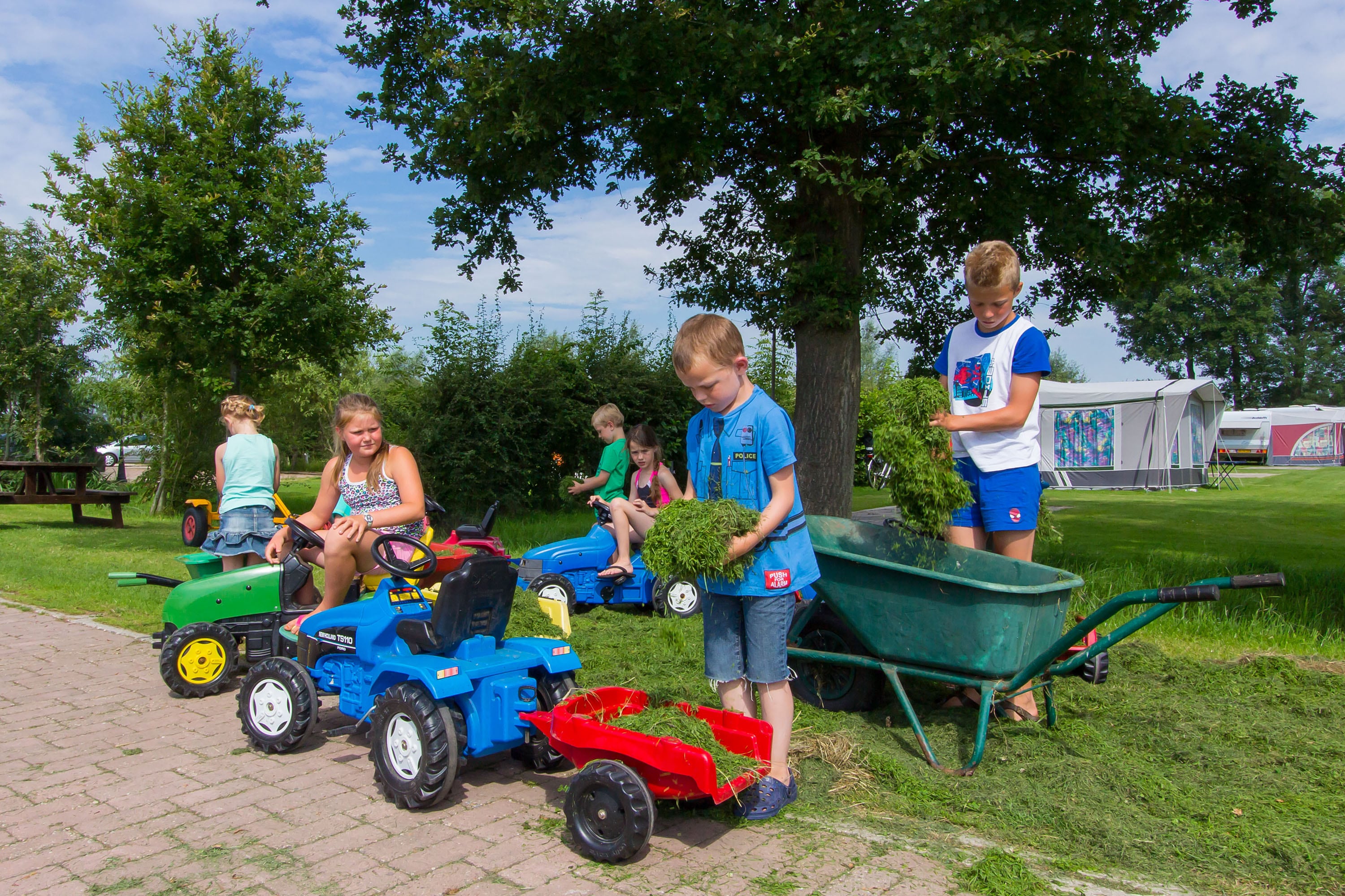 Vakantie naar Recreatie  & Hertenboerderij De Weerd in Gelderland in Nederland