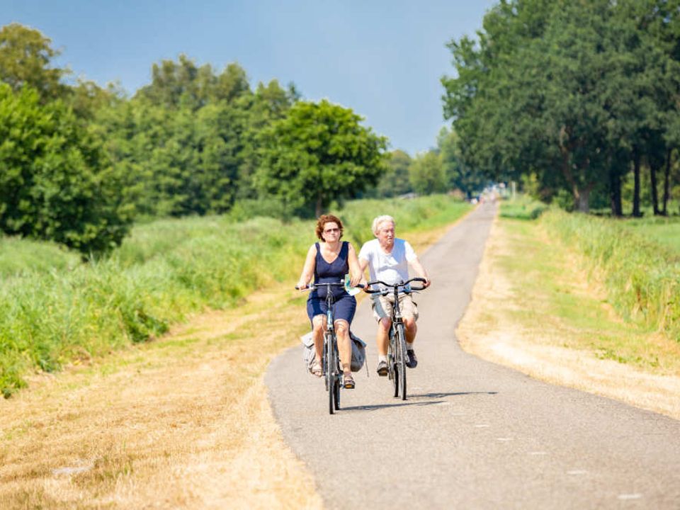 Roompot Vakantiepark Waterstaete Ossenzijl vanaf € 253,-!