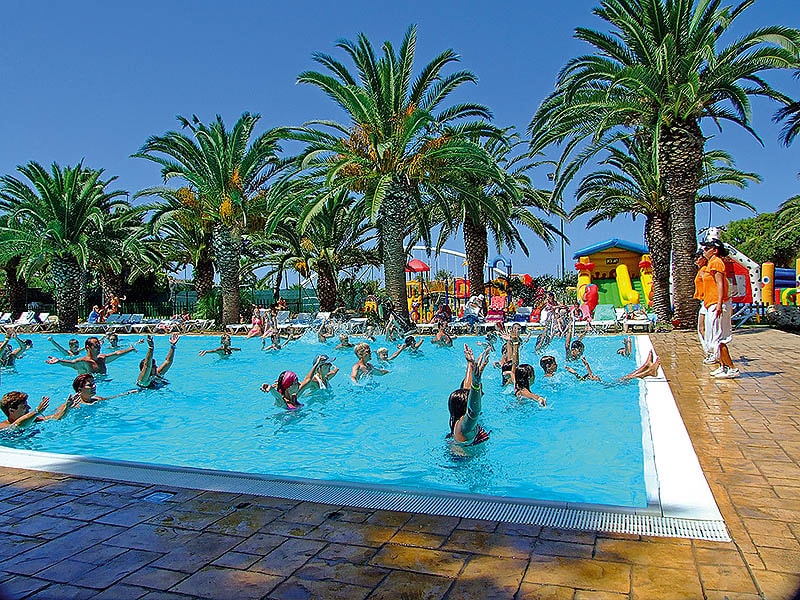 Sporting Club Village & Camping vanaf € € 1010,00!