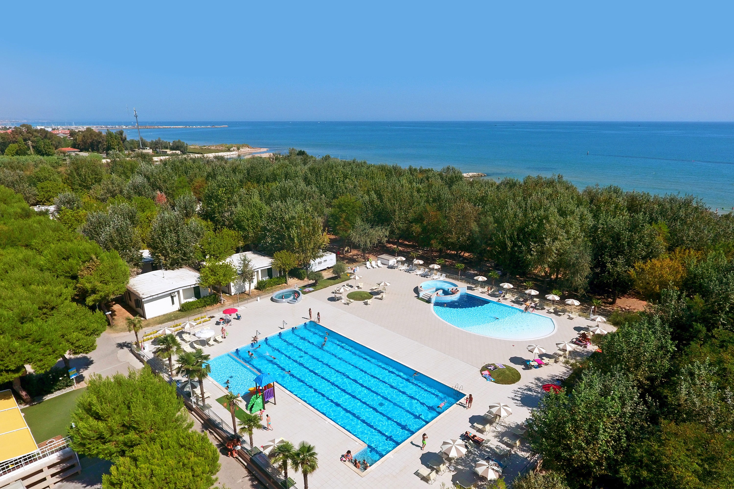 Vakantie naar Stork Family Camping Village in Roseto Degli Abruzzi in Italië