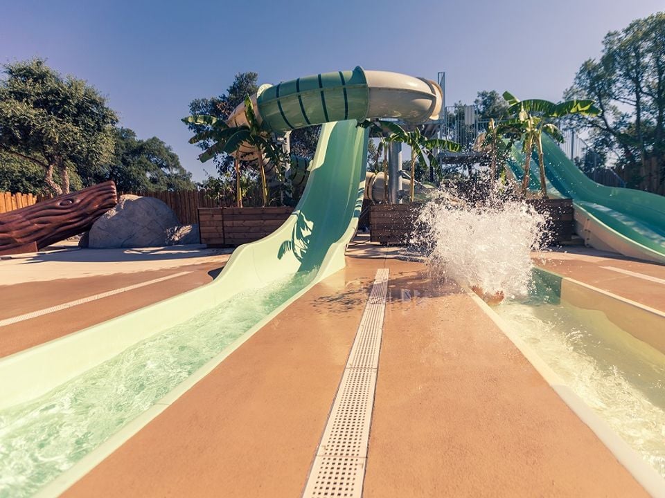 Vakantie naar Camping Les ChÃªnes Rouges in Argeles Sur Mer 1 in Frankrijk