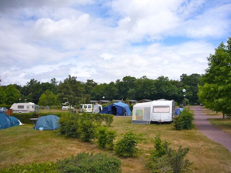 Camping Municipal de Paimpont in Paimpont, Frankrijk voor de vakantie aanbieding van &euro; 280,-!