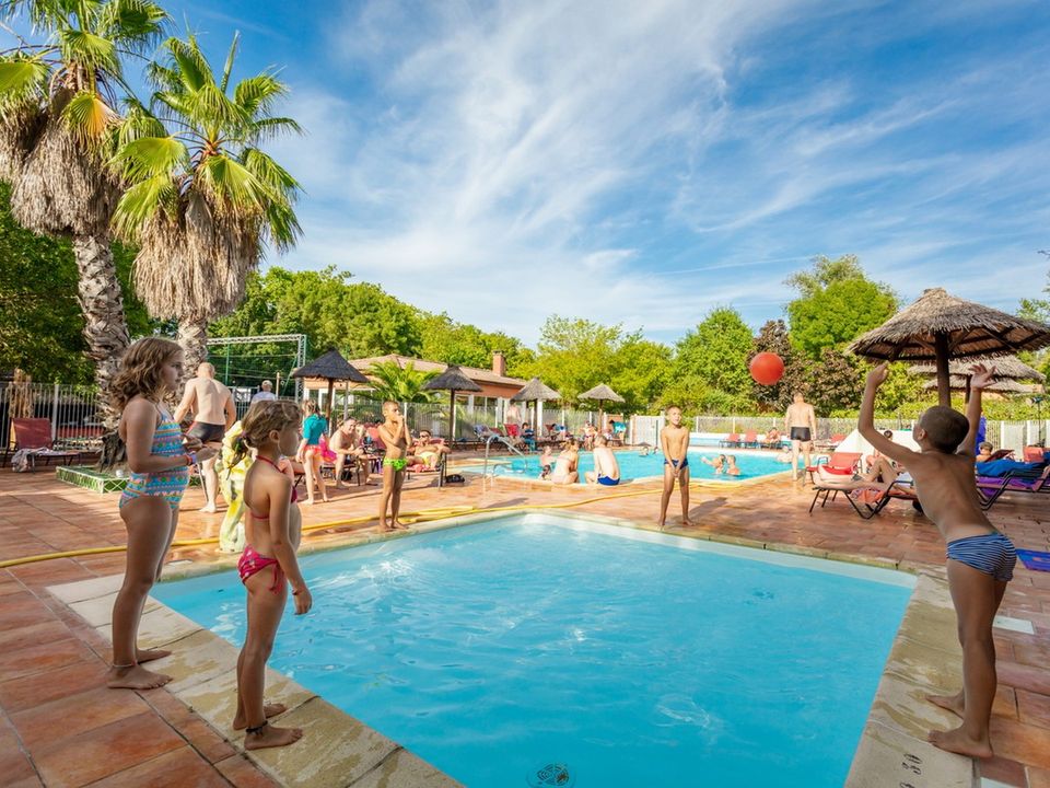 Le Moulin de Sainte Anne   Camping Sites et Paysages in Villegly, Frankrijk voor de vakantie aanbieding van &euro; 296.80,-!