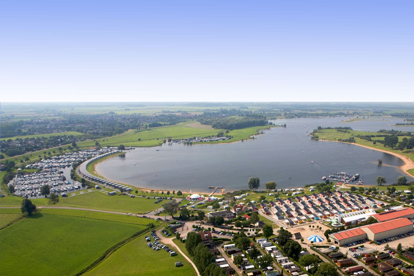 Vakantie naar Vakantiepark Eiland van Maurik in Maurik in Nederland